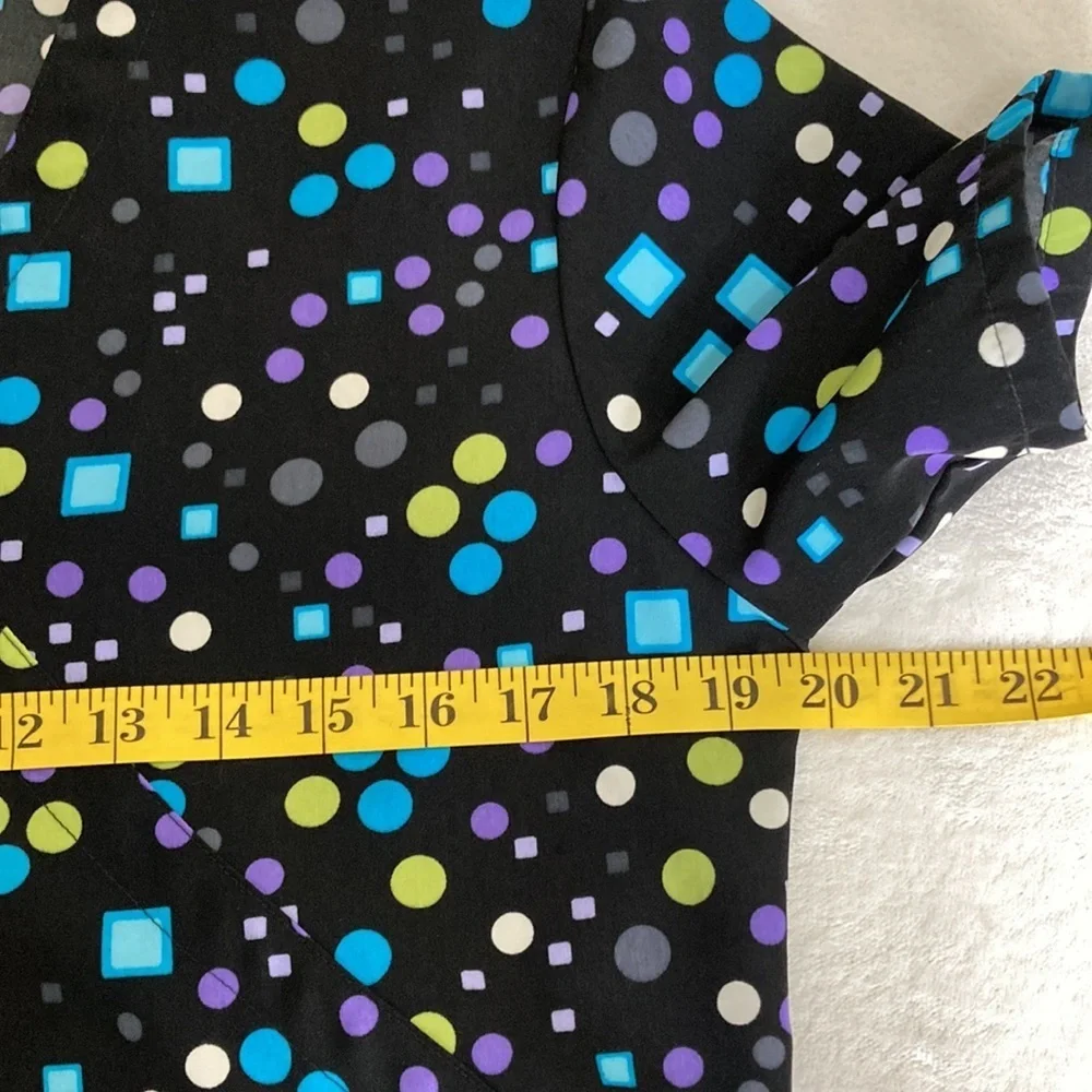 Cherokee Women’s Scrub Top Size XS - Picture 4 of 6